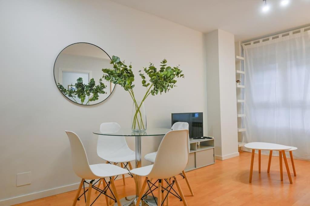 For You Rentals Piso Amplio Y Calido En Madrid Temporal Jml41 Esterno foto
